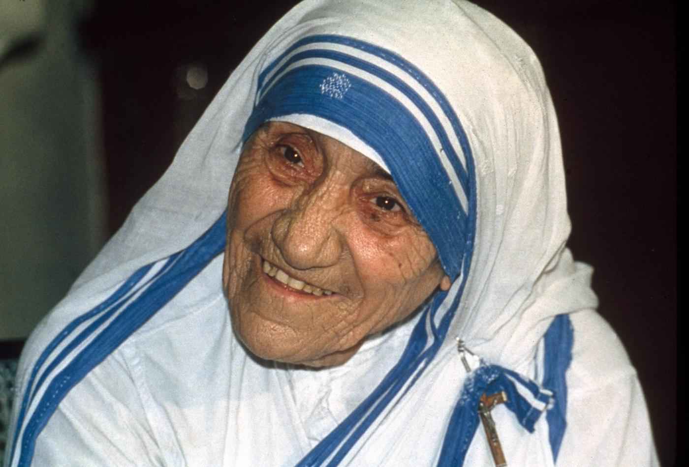 Madre Teresa di Calcutta proclamata Santa da Papa Francesco 