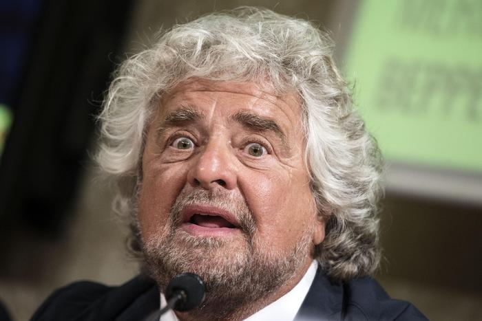 Beppe Grillo in una foto d'archivio