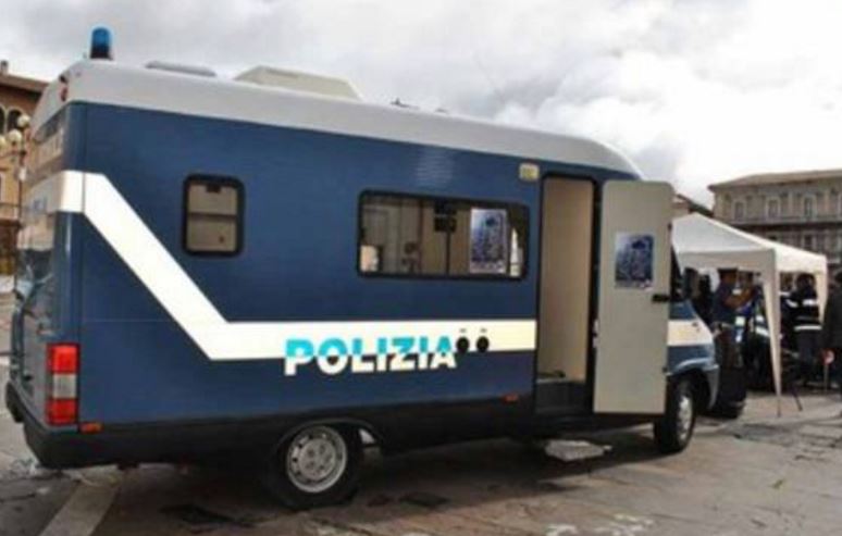 Camper Polizia di Stato