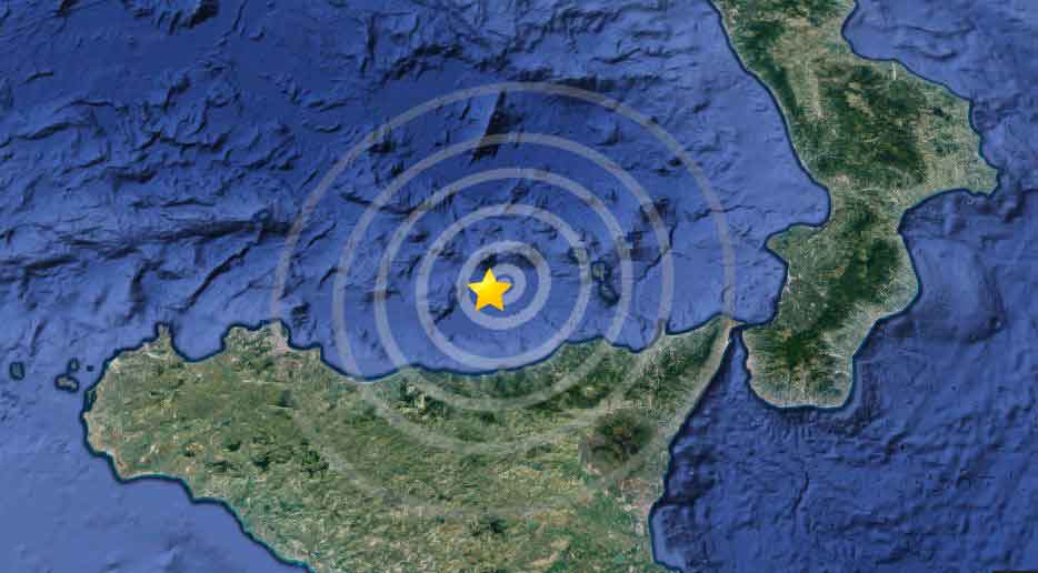 Terremoto magnitudo 3.8 e 3.4 alle Eolie, avvertito in Sicilia e Calabria 