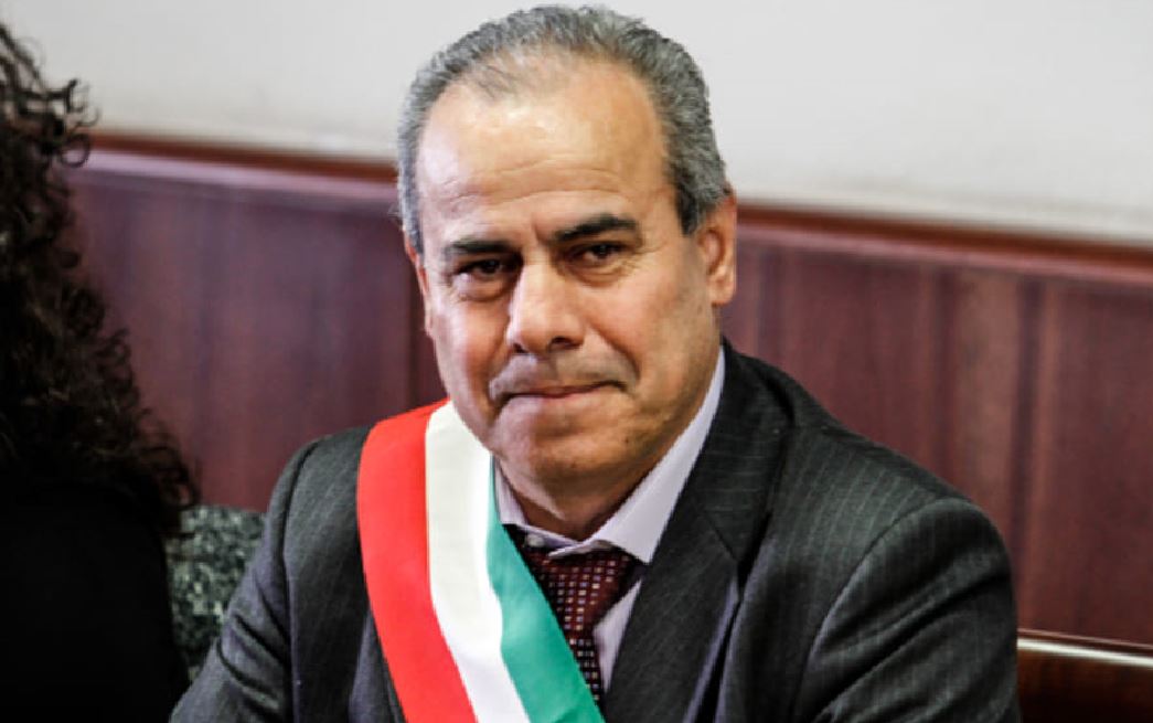 Il sindaco di Torre del Greco, Ciro Borriello