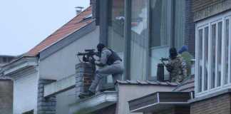 Bruxelles, blitz dopo Parigi. Ucciso terrorista ma non è Salah