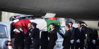 Rientrate in Italia le salme dei nove italiani uccisi a Dacca