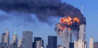 L'attacco alle Torri gemelle a New York l'11 settembre 2001