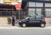 Carabinieri davanti al ristorante la Favorita