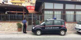 Carabinieri davanti al ristorante la Favorita