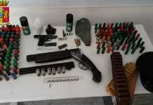 armi e munizioni sequestrate dalla Polizia a Reggio Calabria