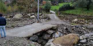 Frazione Cuchio di Platí isolata a causa del cedimento di un piccolo ponte.