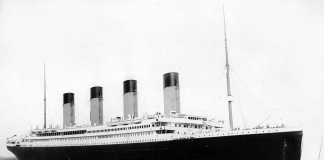 Il Titanic in partenza da Southampton il 10 aprile 1912