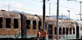 Scheletro di uomo trovato a Bari in un treno bruciato a Cosenza