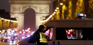 attentato Parigi Champs Elysees