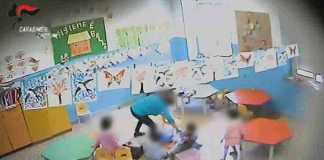 Una immagine delle telecamere della scuola materna di Cotronei