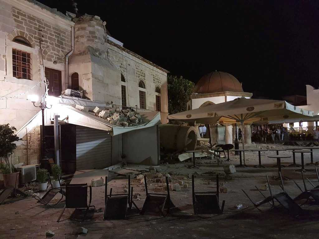 I danni del terremoto a Kos, in Grecia