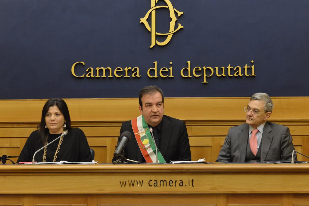 conferenza camera occhiuto calatrava