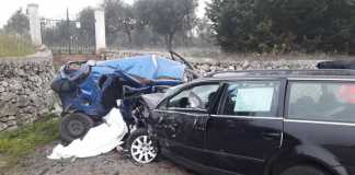 Incidenti stradali: scontro frontale in Puglia,4 morti