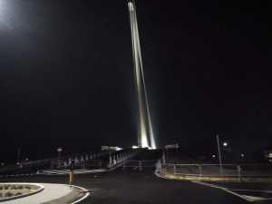 Le transenne sul ponte di Calatrava