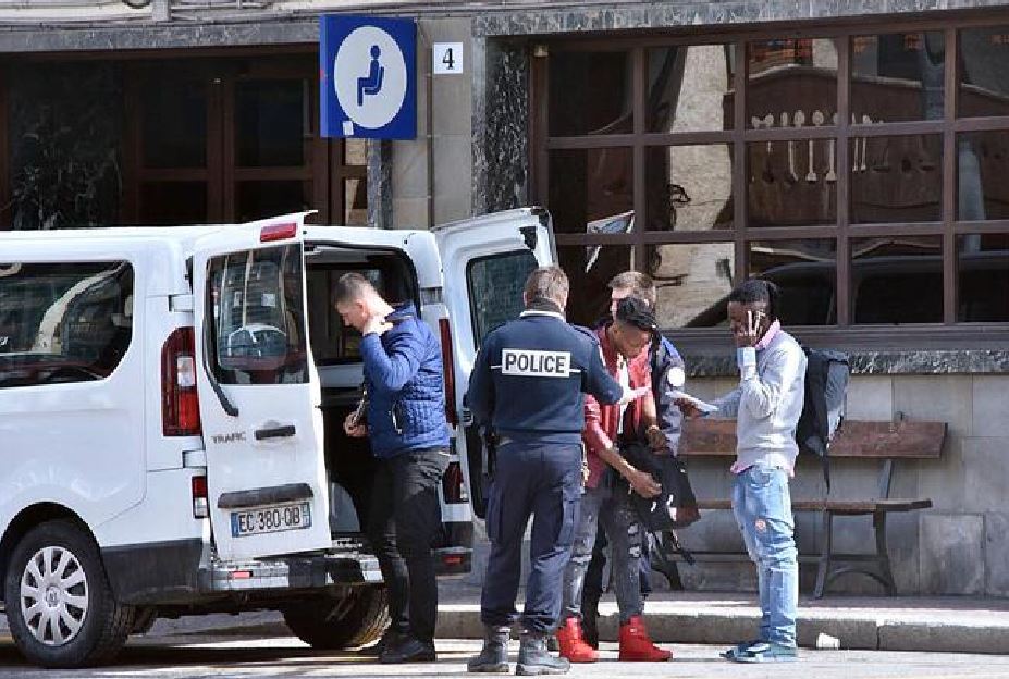 Gendarmi francesi a Bardonecchia