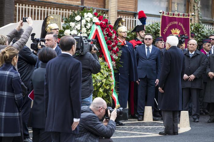 Sergio Mattarella nelle celebrazioni in via Fani