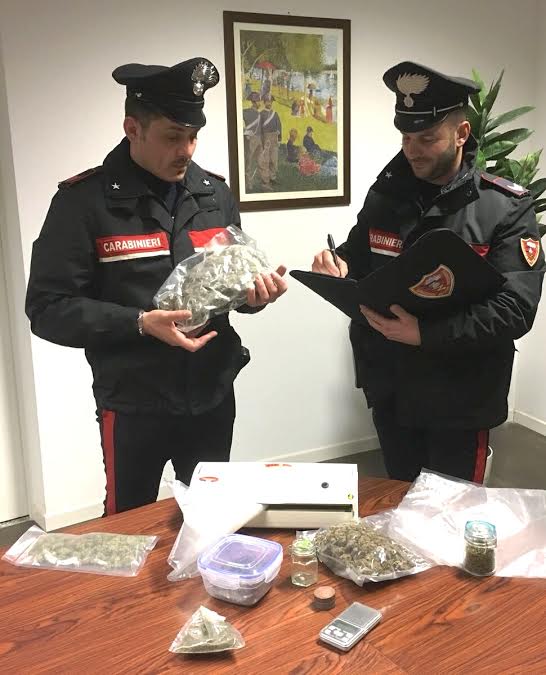 marijuana carabinieri rende