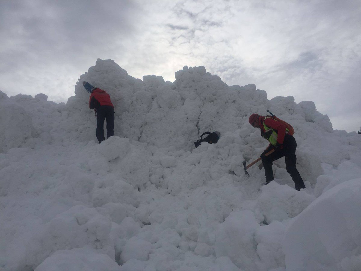 soccorso alpino slavina valanga