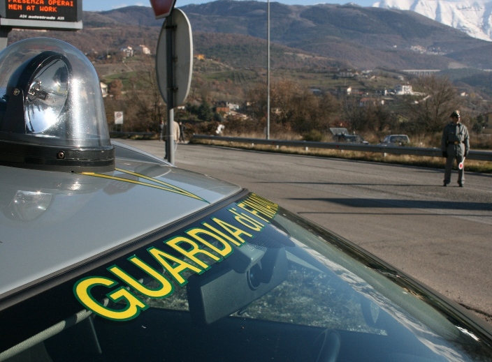 guardia di finanza l'aquila