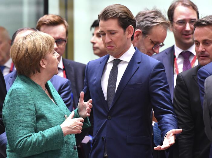 Sebastian Kurz e Angela Merkel