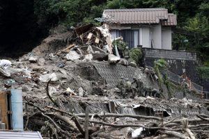 Un villaggio in Giappone inondato dall'acqua