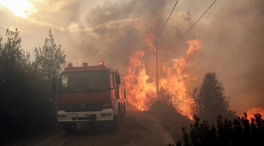 In Calabria forti venti, incendi nelle province di Crotone e Cosenza