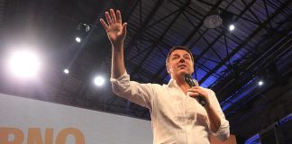 Matteo Renzi durante la manifestazione della Leopolda