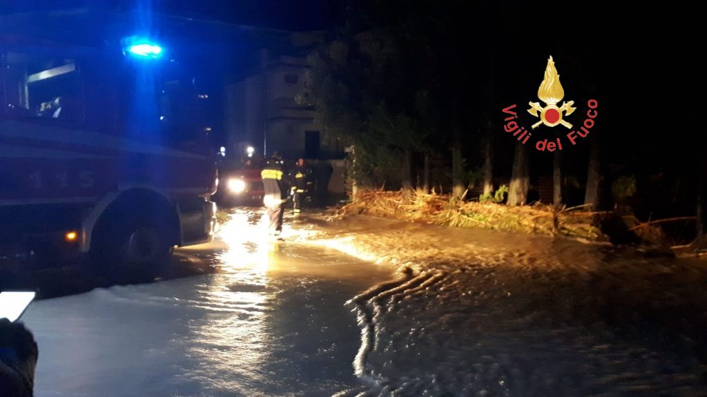 soccorsi dopo alluvione