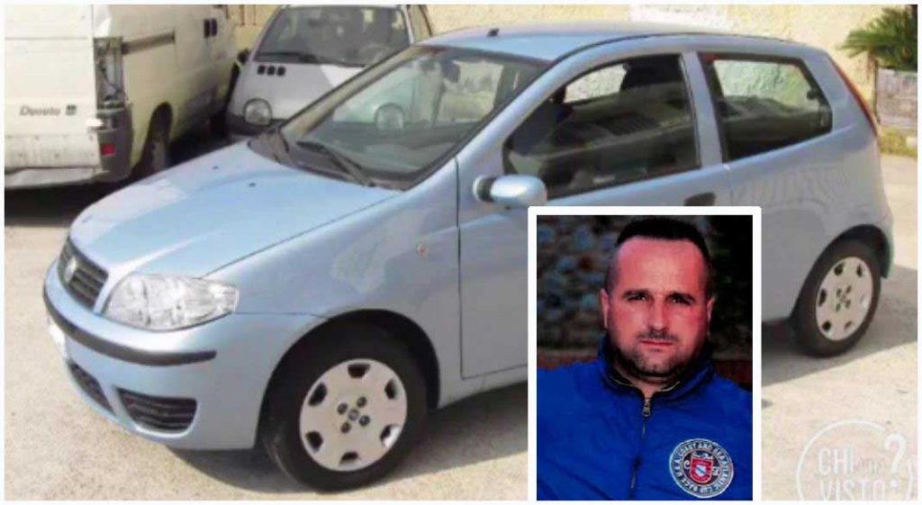 La Fiat Punto di Massimo Vona, nel riquadro