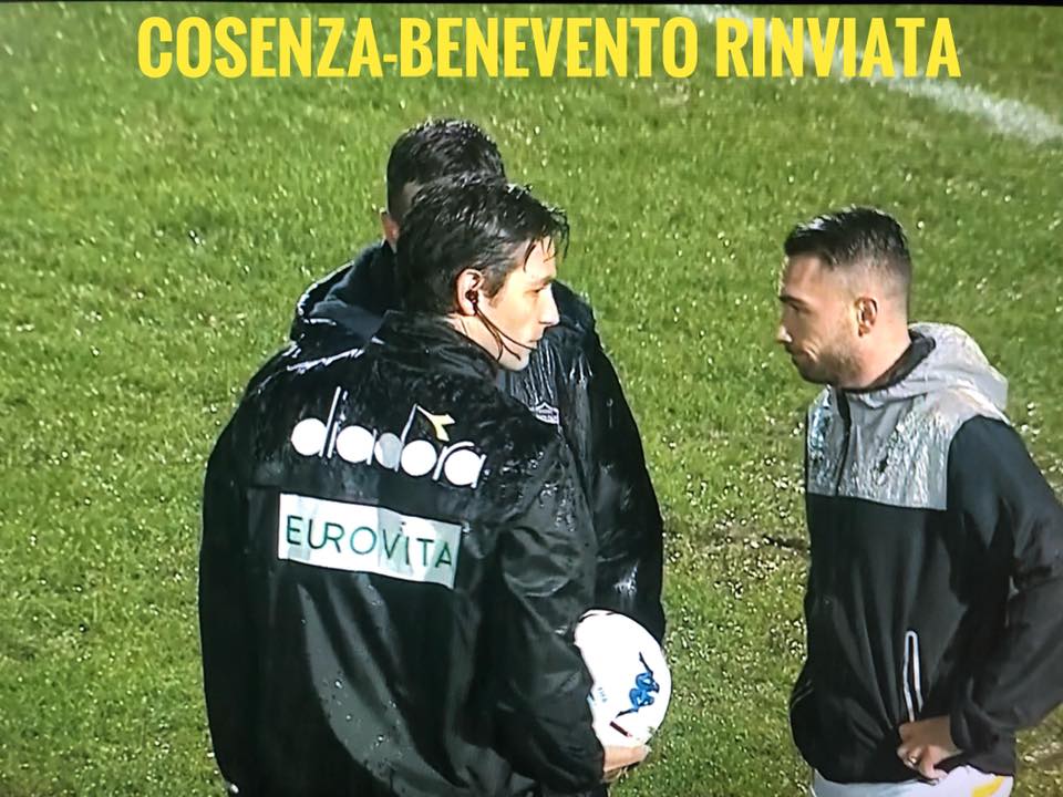 Cosenza Benevento rinviata