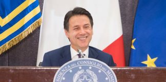 Giuseppe Conte in conferenza di fine anno 2018