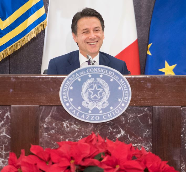 Giuseppe Conte in conferenza di fine anno 2018