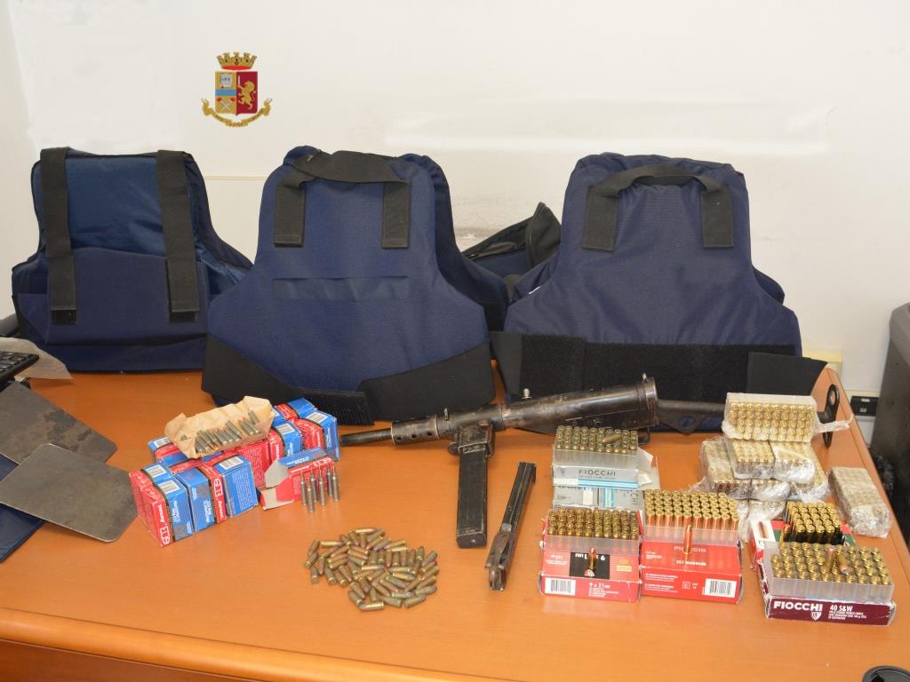 sequestro arma munizioni Ardore