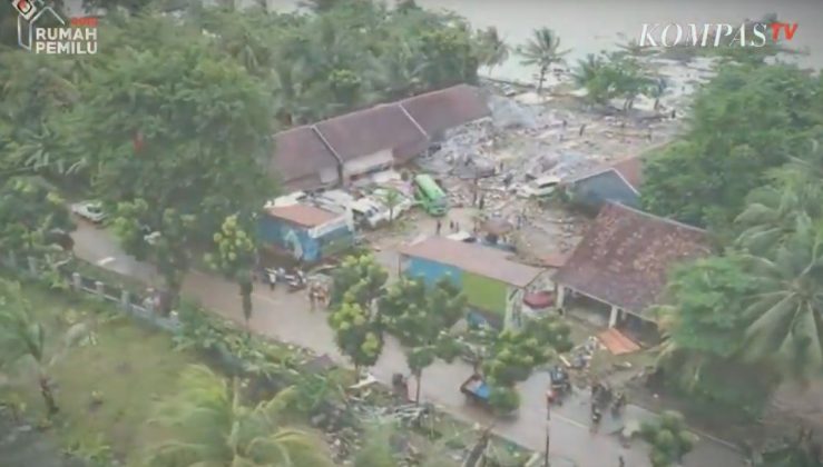 tsunami indonesia