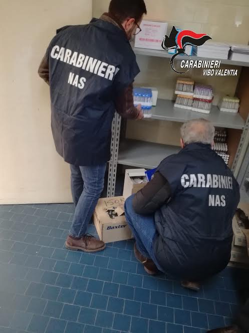 Carabinieri del Nas nei controlli all'ospedale di Serra San Bruno