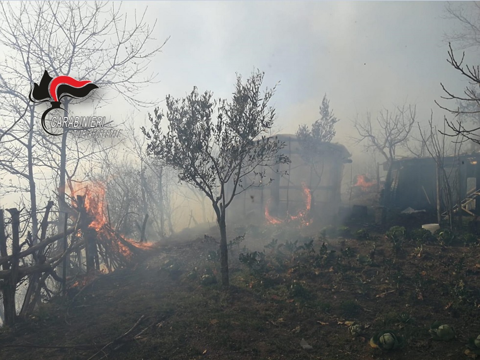 incendio casolare casa Fossato Serralta