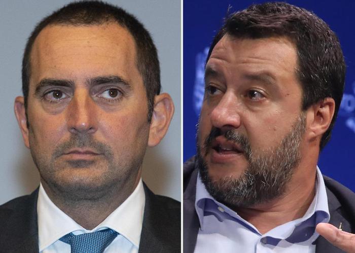 Migranti. Caso Rackete, Spadafora (M5s): Salvini sessista. Ministro: Lasci