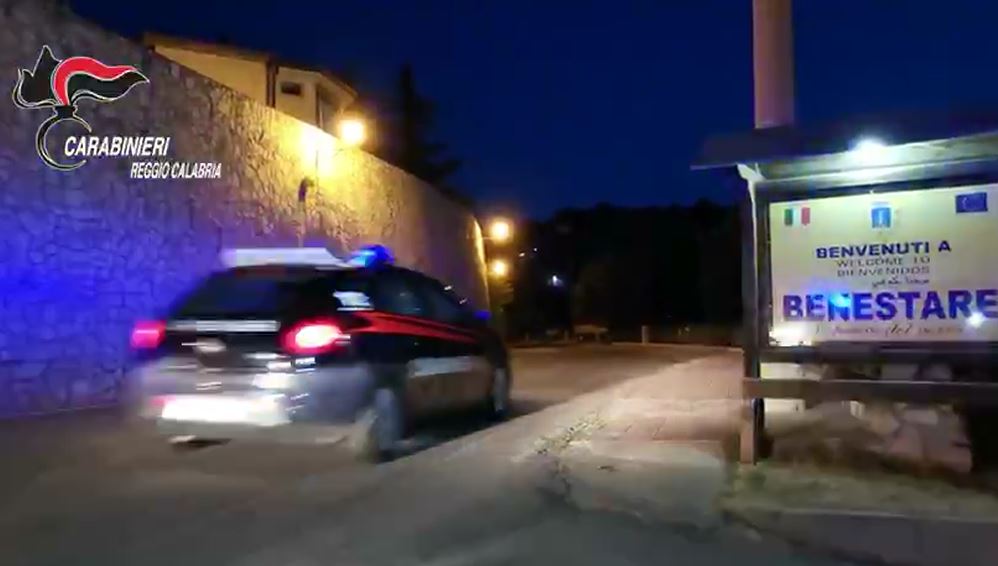 Madre coordinava i figli nello spaccio di droga, 6 arresti nel Reggino