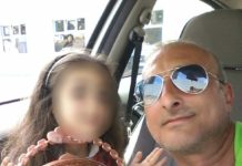 Nuccio Guerino Matera, di 48 anni, è rimasto vittima in un grave incidente frontale nel tunnel. La bambina lotta tra la vita e la morte